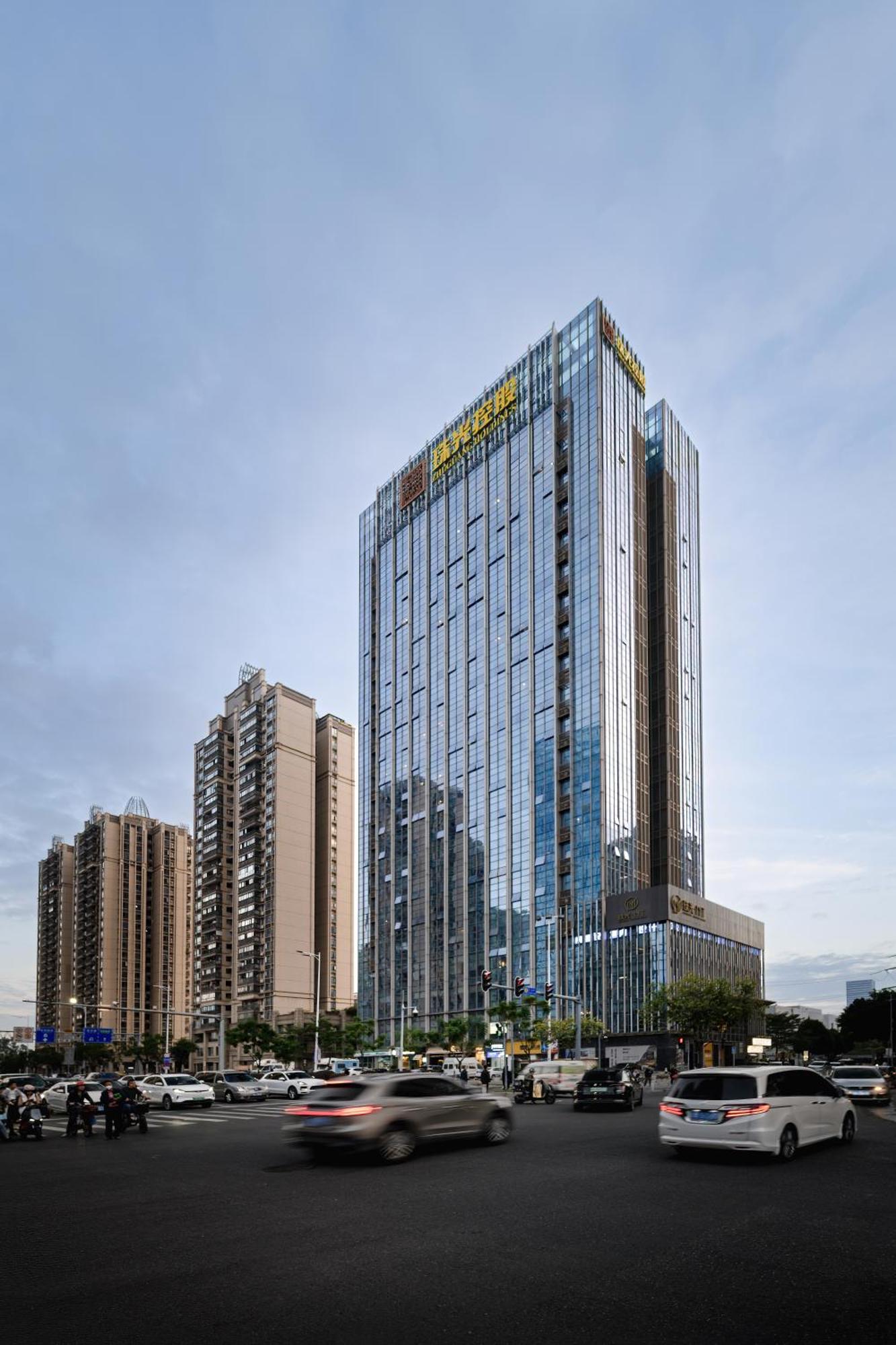Livetour Hotel Zhujiang New Town Guangzhou Eksteriør bilde
